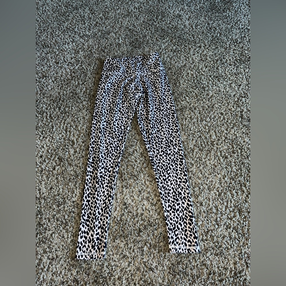 XS Leggings Cheetah Print Francesca’s